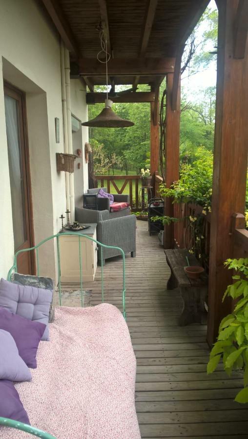 Liberlulle At La Brise Villa Puy-l'Eveque Exterior photo