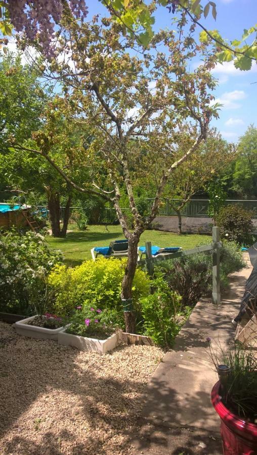 Liberlulle At La Brise Villa Puy-l'Eveque Exterior photo