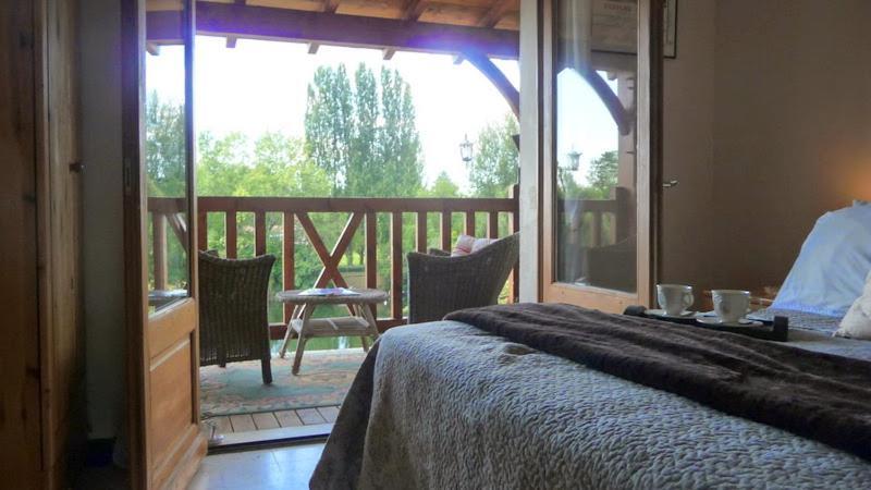 Liberlulle At La Brise Villa Puy-l'Eveque Exterior photo